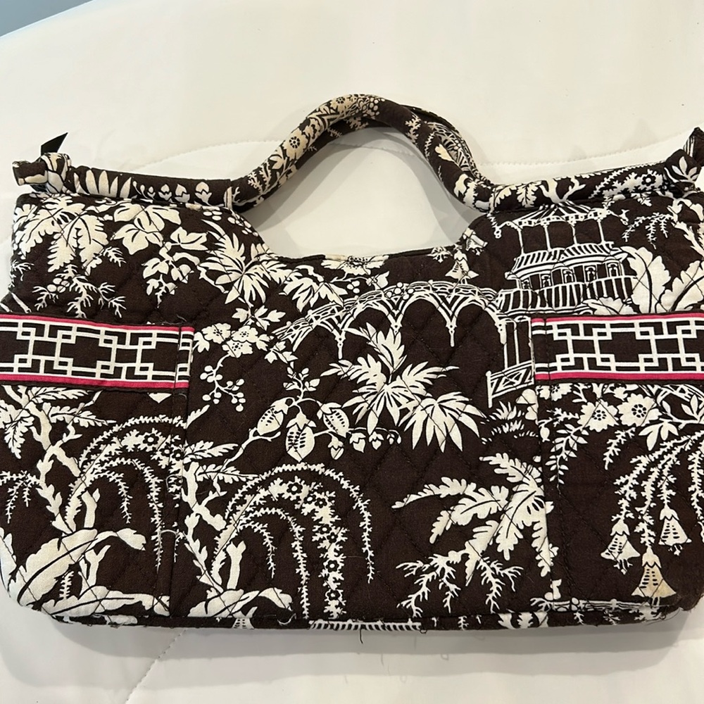 Vera Bradley Gabby Tote - Picture 1 of 3